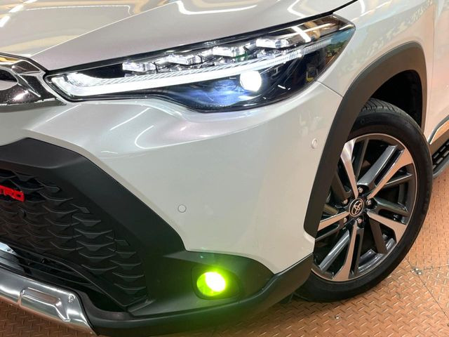 �yLED�w�b�h���C�g�z���V����ԑ��s�����ǍD�Ȏ��E���m�ۂ����S���ĉ^�]�ł��鍂�P�xLED�w�b�h���C�g�𑕔�!�_�����x�������A����d�͂��}�����Ă��܂��B