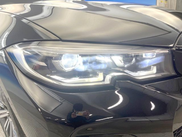 ��LED�w�b�h���C�g:��ԑ��s�����ǍD�Ȏ��E���m�ۂ����S���ĉ^�]�ł��鍂�P�xLED�w�b�h���C�g�𑕔�!�_�����x�������A����d�͂��}�����Ă��܂��B