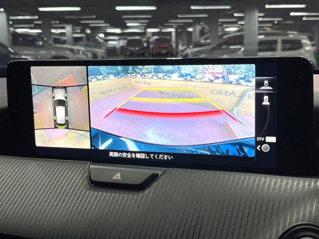 �y360&deg;�r���[���j�^�[�z��p�̃J�����ɂ��A�ォ�猩���낵���悤�Ȏ��_��360�x�N���}�̎��͂��m�F���邱�Ƃ��ł��܂������p�������m�F���₷���A�����ꏊ�ł̐؂�Ԃ��⒓�Ԃ��X���[�Y�ɍs���܂��B