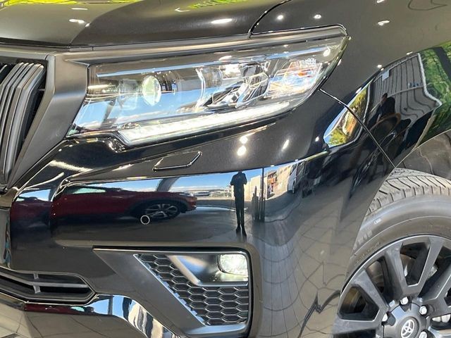 ヘッドライトやテールランプ&アルミホイール等の各種コーティングもオススメしております。レンズ部分の黄ばみや汚れを抑え、きれいな状態をメンテナンスレスで保てます♪