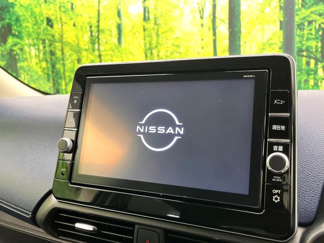 �y����9�C���`�i�r�z�l�C�̏����i�r�𑕔��B�I�[�f�B�I�@�\���[�����Ă���ABluetooth�ڑ�����΂������̃X�}�z��MP3�v���C���[�̉��y���Đ��\!�����̉^�]������Ɋy�����Ȃ�܂�!!