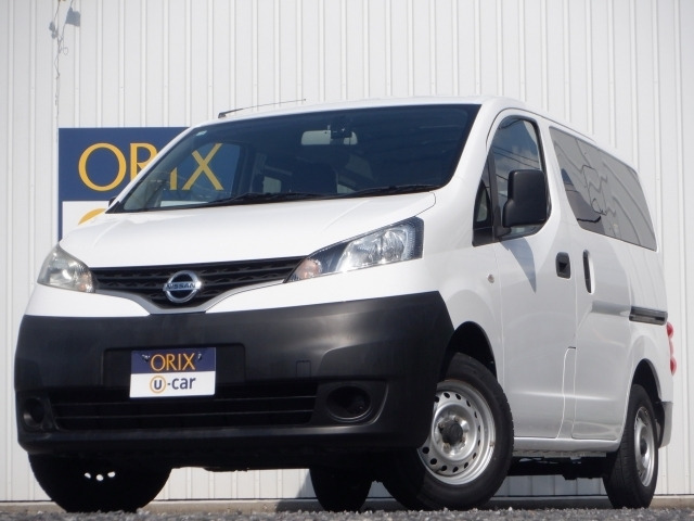 NV200バネットバン1.6 DX