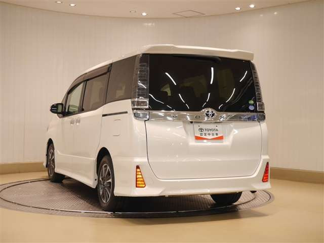 ヴォクシー2.0 ZS 煌