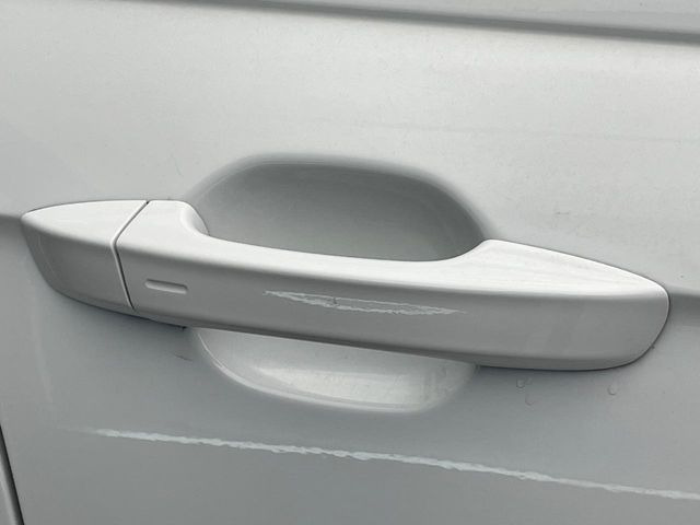 ���X�}�[�g�G���g���[:���������Ă��邾���ŁA�h�A���b�N�����E�{������G���W���X�^�[�g�܂ő���ł���֗��ȋ@�\�ł�!