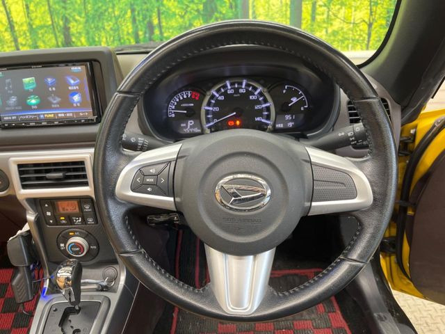 �y�����v�����X�e�A�����O�z�㎿�Ȋv���g�p���邱�ƂŁA��ɂ����������݂ƂĂ��^�]���₷���n���h���ł���