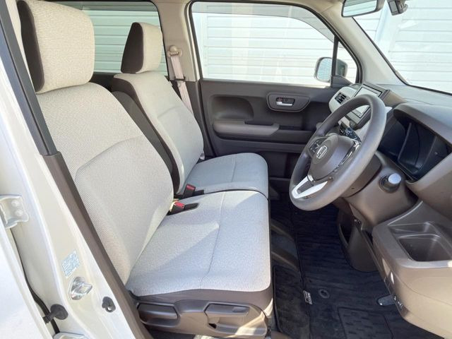 �^�]�ȃV�[�g���͎g�p�������Ȃ��A�ǍD�ȏ�ԂƂȂ��Ă��܂��B���J�Ɏg���Ă������Ƃ��悭�킩��܂��ˁB