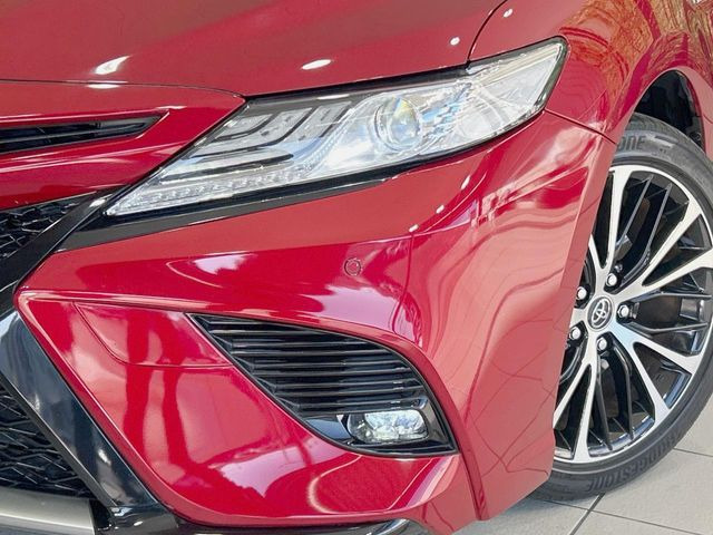 �yLED�w�b�h���C�g�z���V����ԑ��s�����ǍD�Ȏ��E���m�ۂ����S���ĉ^�]�ł��鍂�P�xLED�w�b�h���C�g�𑕔�!�_�����x�������A����d�͂��}�����Ă��܂��B