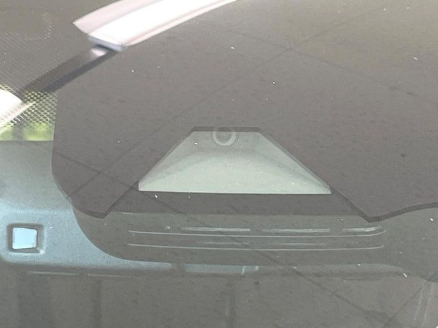 �y�g���^�Z�[�t�e�B�Z���X�z���s���ɑO���̎ԗ�����F�����A�Փ˂������Ȏ��͌x��ƃu���[�L�ŏՓˉ���Ɣ�Q�y�����A�V�X�g�B�����S�Ƀh���C�u�����y���݂��������܂��B