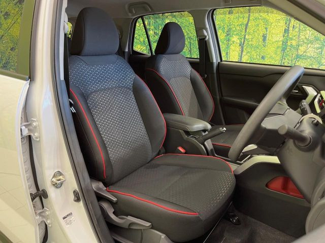 �^�]�ȃV�[�g���͎g�p�������Ȃ��A�ǍD�ȏ�ԂƂȂ��Ă��܂��B���J�Ɏg���Ă������Ƃ��悭�킩��܂��ˁB