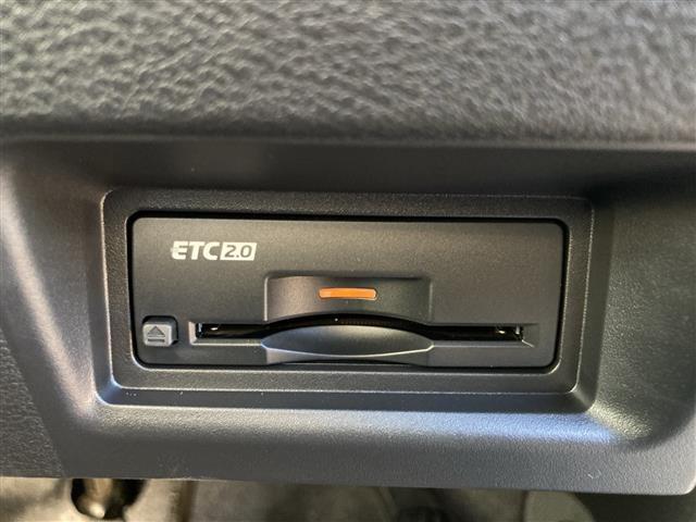 セレナ1.4 e-POWER ハイウェイスターV