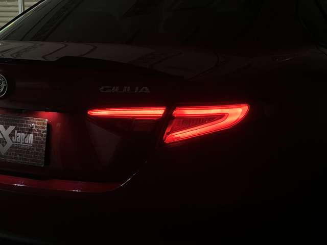 �y����E����z���q�l�̂��Ԃ̉���E����A�劽�}�ł��B���{�Ԃł��A���Ԃł����C�y�ɂ����k�������B