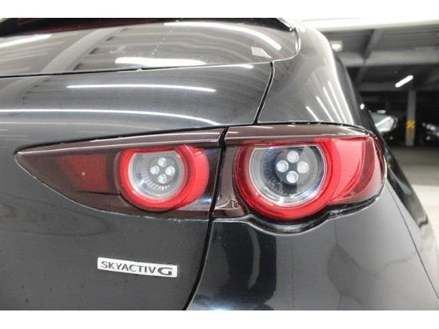 ���Ǝҗl�ւ̔̔��͂��f�肳���Ă��������܂��B �Ԍ������ԗ��̏ꍇ�́A�Ԍ����擾�������x�������z�ŕ\�����Ă���܂��B