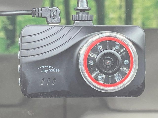 �y�h���C�u���R�[�_�[�z���S�E���S�ȃJ�[���C�t�ɕK�{�̃h���C�u���R�[�_�[�𑕔�!���s���͂������A������^�]�⎖�̂ɑ��������ۂ̏󋵂��f���ŋL�^���A����̃��X�N�ɔ����܂��B