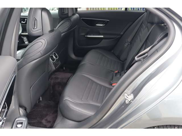 CクラスC350e スポーツ