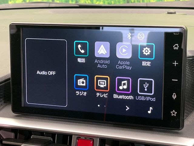 �y9�C���` �f�B�X�v���C�I�[�f�B�I�z���ʃf�B�X�v���C�ւ������̃X�}�[�g�t�H���ƘA�g���āA�i�r��bluetooth�ł̉��y�Đ����\�ł���f�U�C���͂�����񑀍쐫���ǍD!