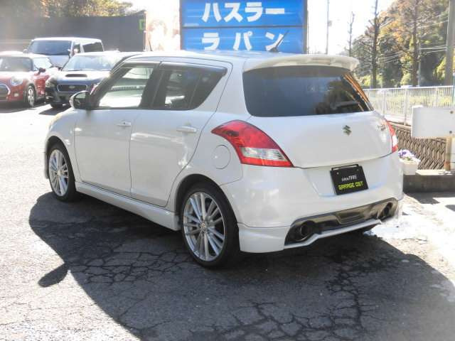 ������̃X�C�t�g�X�|�[�c�̓I�[�N�V�����]��5�_��4�_�]�������Ă����Ԃ̗ǂ��ԗ��ɂȂ�܂�^^��x�������ŉc�Ƃ��Ă���܂��̂ŁA���C�y�ɂ�������艺����^^