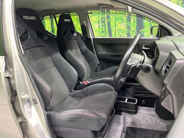 �^�]�Ȃ܂��ɂ͏\���ȃX�y�[�X������A�啿�ȕ��ł��������^�]���Ă�����������ł��B