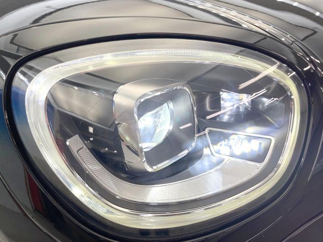 ��LED�w�b�h���C�g:��ԑ��s�����ǍD�Ȏ��E���m�ۂ����S���ĉ^�]�ł��鍂�P�xLED�w�b�h���C�g�𑕔�!�_�����x�������A����d�͂��}�����Ă��܂��B