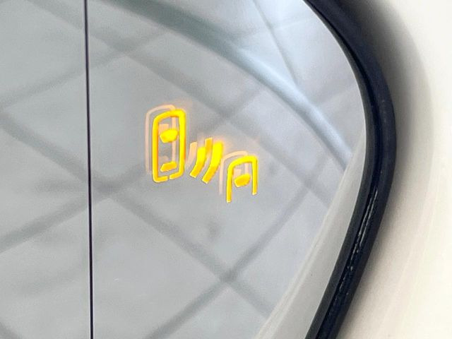 �y�u���C���h�X�|�b�g���j�^�[�z���s���A�h�A�~���[�̎��p�ɂȂ�₷���ӏ��Ɍ㑱�Ԃ��ڋ߂���ƃT�C�h�~���[�̃����Y�Ɍx����\��!�h���C�o�[�ɒ��ӊ��N�����Ă���܂��B