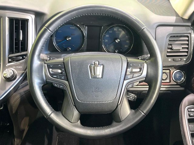 �y�X�e�A�����O�X�C�b�`�z�^�]���A�O������ڐ������炷���ƂȂ��A�I�[�f�B�I���̑��삪�\�ȕ֗��@�\!���S&���K�ȃh���C�u�����o���Ă���܂���