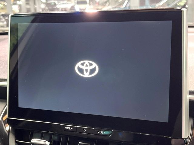 �y10.5�C���`�i�r�z�������ƃC���p�N�g�̂�����ʃi�r�𑕔��B�e��I�[�f�B�I����͂������A�X�}�z�A�g���ł��闘�֐��̍����i�r�ł���