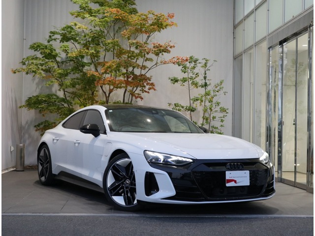 RS e-tron GT