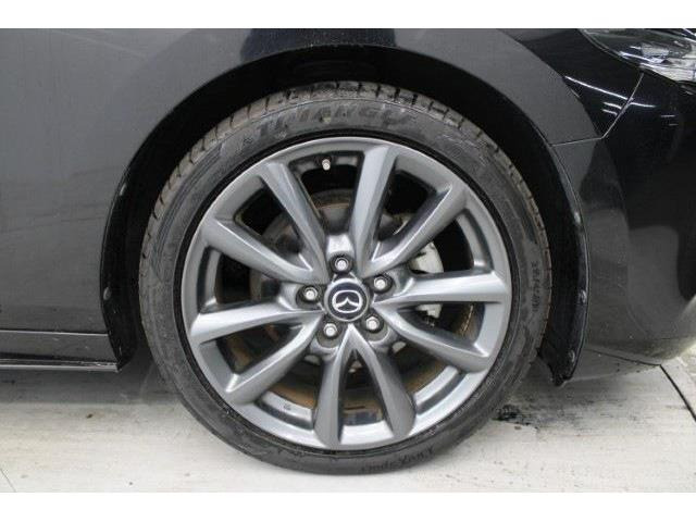 ���Ǝҗl�ւ̔̔��͂��f�肳���Ă��������܂��B �Ԍ������ԗ��̏ꍇ�́A�Ԍ����擾�������x�������z�ŕ\�����Ă���܂��B