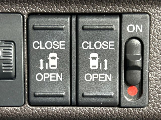 �y�����p���[�X���C�h�h�A�z�X�}�[�g�L�[��^�]�Ȃ̃X�C�b�`�Ō�ȗ����X���C�h�h�A�̊J���\���d��������͂����ăh�A���J����K�v�������A�����Ȃ��q�l�ł��ȒP�ɊJ���߂ł����K�ł���