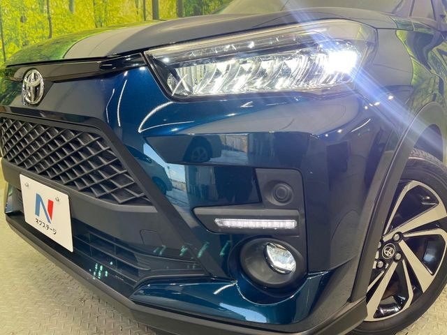 �y�V�[�P���V�����^�[�������v�t��LED�w�b�h���C�g�z�l�C�́w�����E�B���J�[�x�t����LED�w�b�h���C�g�𑕔��􍂋����͂������A�_�����͑��݊������Ղ�ő��Ԃ�����F������₷�����S�ł��B