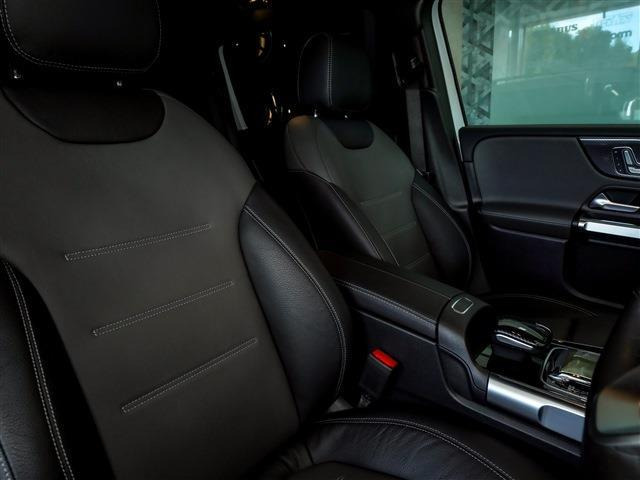 ���ЂɂāA�����N���[�j���O�����{���Ă���܂��̂ŋC�����悭����肢�������܂��B