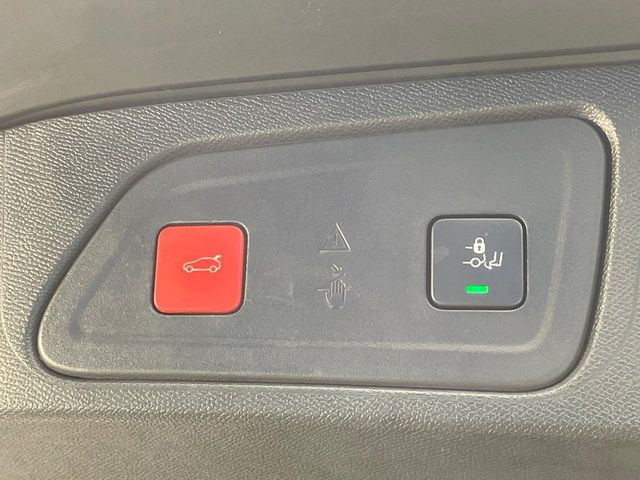 ���d�����A�Q�[�g:�����^�b�`�Ń��A�Q�[�g�̊J���ł��A�ו��Ȃǂŗ��肪�ǂ����Ă����Ԃł��ȒP�ɊJ���ł���֗��@�\�ł��B