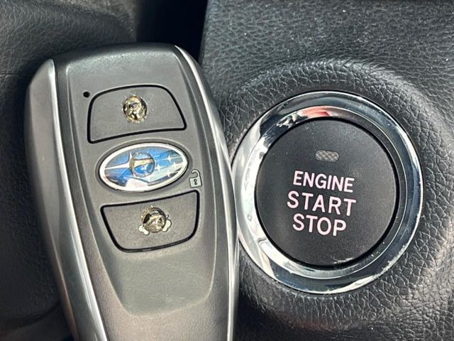 �y�A�N�Z�X�L�[&�v�b�V���X�^�[�g�z�J�o����|�P�b�g�ɓ��ꂽ�܂܂ł��h�A�̎{���E�������\�ȃX�}�[�g�L�[�𑕔��B�G���W���̃I���E�I�t�����J�M�����o���K�v�������A�{�^�����v�b�V�����邾����OK��