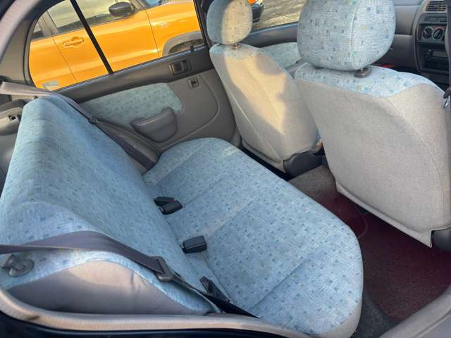 リアシートになります。