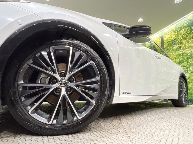 �y�O���[�h��p����19�C���`�A���~�z�C�[���z�f�U�C�����̍��������A���~�z�C�[���𑕒����Ă���܂��B�e��ЊO�A���~�z�C�[����A�X�^�b�h���X�^�C�����戵�����Ă���܂��B���񂲑��k����������