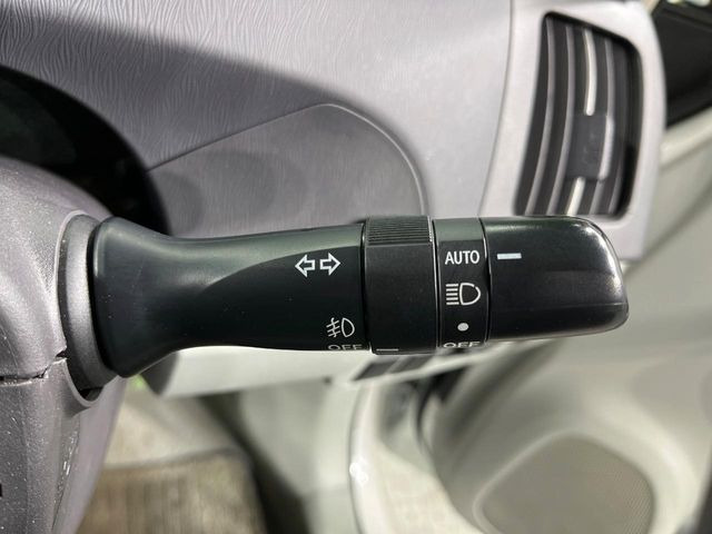 �y�I�[�g���C�g�z����̖��邳�ɉ����Ď����Ńw�b�h���C�g�̓_���E�������ł���@�\�ł�!���C�g�̕t���Y��E�����Y��Ȃǂ������Ȃ�A�J�̓���[���̑��s�����S!�g���l���ʉߎ����֗��ł��ˁ�