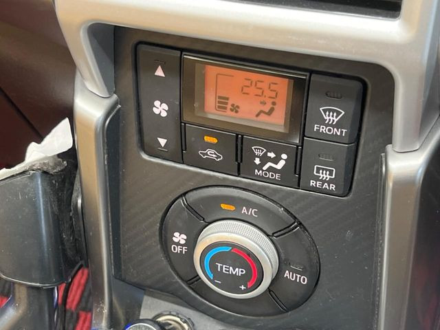 �y�I�[�g�G�A�R���z��x���D�݂̉��x�ɐݒ肷��΁A�ԓ��̉��x�����m�����ʂ≷�x�������Œ����B����&hellip;����&hellip;�Ɖ��x���X�C�b�`���������K�v�͂���܂���B���K�Ȏԓ���Ԃɂ͕K�{�̋@�\�ł��ˁ�