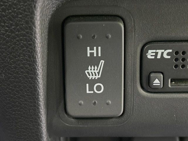 �y�V�[�g�q�[�^�[�z�������ɏd�󂷂�V�[�g�q�[�^�[!�G�A�R����葁�����܂��Ă����̂Ŋ�����̐l�����S�ł��ˁ�G�A�R���̉����͊������邩����A�Ƃ������ɂ����������߂ł��B