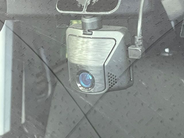 �y�h���C�u���R�[�_�[�z���S�E���S�ȃJ�[���C�t�ɕK�{�̃h���C�u���R�[�_�[�𑕔�!���s���͂������A������^�]�⎖�̂ɑ��������ۂ̏󋵂��f���ŋL�^���A����̃��X�N�ɔ����܂��B