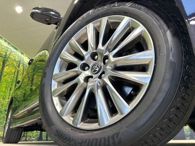 �y����18�C���`�A���~�z�C�[���z�O�ςɃ}�b�`���������A���~�z�C�[���𑕒����Ă���܂��B�e��ЊO�A���~�z�C�[����A�X�^�b�h���X�^�C�����戵�����Ă���܂��B���񂲑��k����������