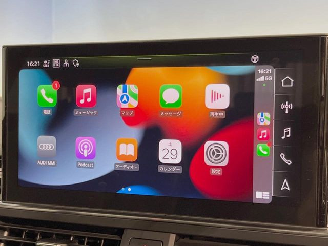 ��Apple Car Play:�X�}�z�Ƃ̗L���ڑ��ŁA�i�r�E�I�[�f�B�I�Đ��ȂǃX�}�z�̃A�v���@�\����ʂł��g����֗��@�\�ł�!