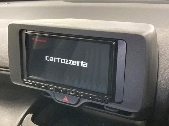 �y�i�r�Q�[�V�����z�g���₷���i�r�ŖړI�n�܂ł�������ē����Ă���܂��B�e��I�[�f�B�I�Đ��@�\���[�����Ă���A���Ԃ̉^�]������Ɋy�����Ȃ�܂�!!