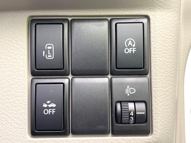 �y�p���[�X���C�h�h�A�z�X�}�[�g�L�[��^�]�Ȃ̃X�C�b�`�ŃX���C�h�h�A�̊J���\���d��������͂����ăh�A���J����K�v�������A���������q�l�ł��A�d���ו��������Ă��鎞�����N�ɊJ���߂ł��܂���