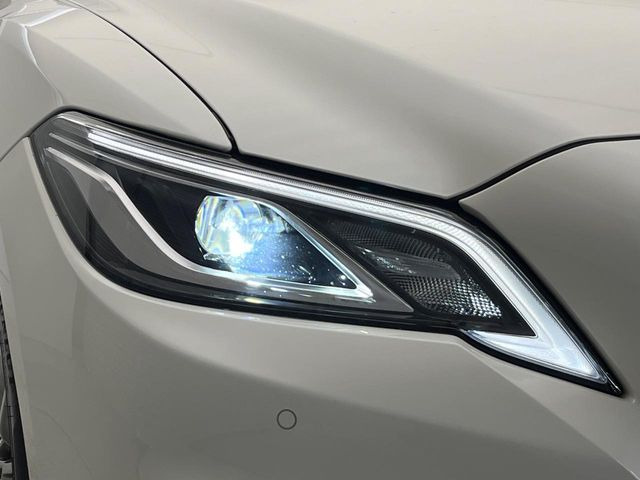 �yLED�w�b�h���C�g�z���V����ԑ��s�����ǍD�Ȏ��E���m�ۂ����S���ĉ^�]�ł��鍂�P�xLED�w�b�h���C�g�𑕔�!�_�����x�������A����d�͂��}�����Ă��܂��B