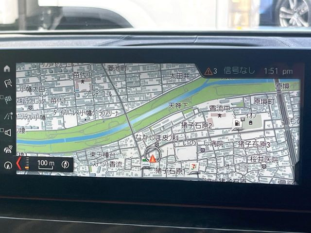 �������i�r:��̊��̂���i�r�́A����������ԓ������o���Ă���܂��B�I�[�f�B�I�@�\���[�����Ă���܂��̂ŁA�^�]�����y���߂܂���