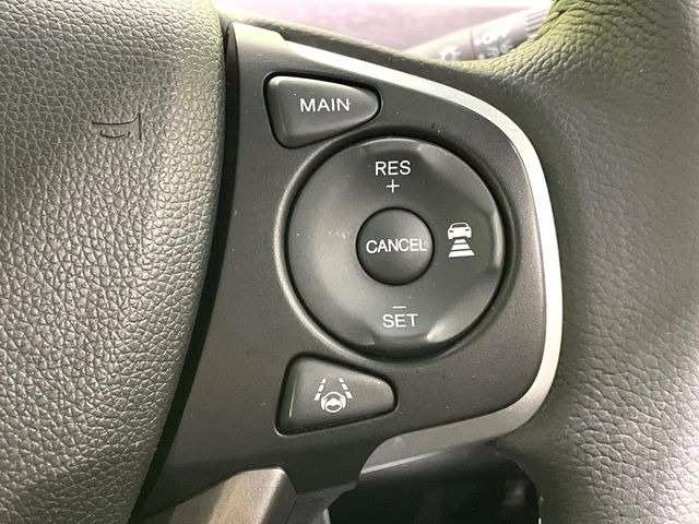 �y�A�_�v�e�B�u�N���[�Y�R���g���[���z�������H�ł̒��������s���y��!!�����ő��x��ۂN���[�Y�R���g���[�����A�Փˌy���V�X�e���ƘA�g���A�O���̎ԗ������m���ĎԊԂ�ۂ悤�ɑ��x���߂��Ă���܂�!!