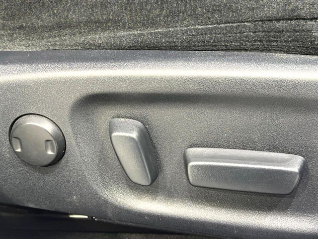 �y�p���[�V�[�g�z�X�C�b�`��ŊȒP�ɃV�[�g�̔��������\!�d��������͂�����܂���!���K�ȃV�[�g�|�W�V�����ɃZ�b�g���āA���K�ȃh���C�u�����y���݂��������B