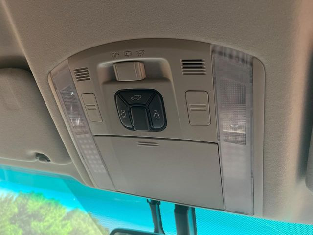 �y�����p���[�X���C�h�h�A�z�X�}�[�g�L�[��^�]�Ȃ̃X�C�b�`�Ō�ȗ����X���C�h�h�A�̊J���\���d��������͂����ăh�A���J����K�v������܂���B