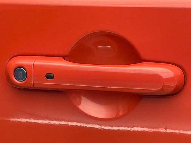 ���X�}�[�g�G���g���[:���������Ă��邾���ŁA�h�A���b�N�����E�{������G���W���X�^�[�g�܂ő���ł���֗��ȋ@�\�ł�!