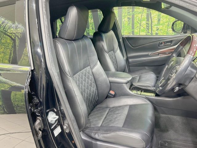 �y�n�[�t���U�[�V�[�g�z�������ƍ���S�n�𗼗������l�C�̃V�[�g���w�ʁE���ʂ̃t�@�u���b�N�f�ނ́A�ʋC���̗ǂ��⊊��ɂ����ɗD��Ă��܂��B�C���╞���ɍ��E���ꂸ���K�ɂ���肢�������܂��B