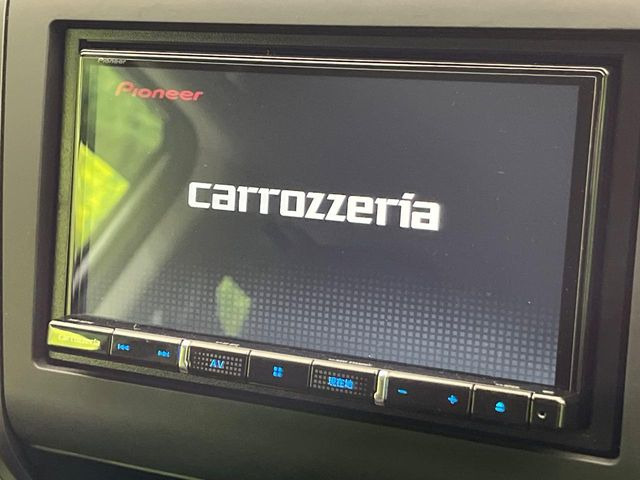 �y�i�r�Q�[�V�����z�g���₷���i�r�ŖړI�n�܂ł�������ē����Ă���܂��B�e��I�[�f�B�I�Đ��@�\���[�����Ă���A���Ԃ̉^�]������Ɋy�����Ȃ�܂�!!